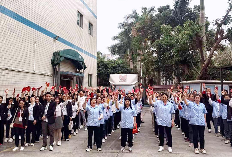 龍行龘龘，前程朤朤丨雅香麗化妝用品（深圳）有限公司龍運當頭，開工大吉！